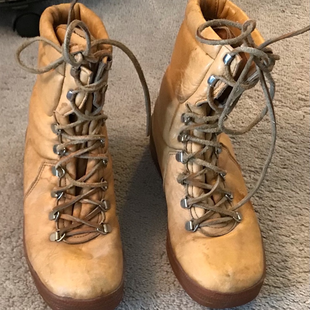 St. Moritz Rally Woman’s Leather Hiking Boots with Vinyl Soles